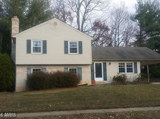 4371 Harvester Farm Ln, Fairfax, VA 22032