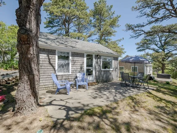420 Chequessett Neck Rd #J, Wellfleet, MA 02667