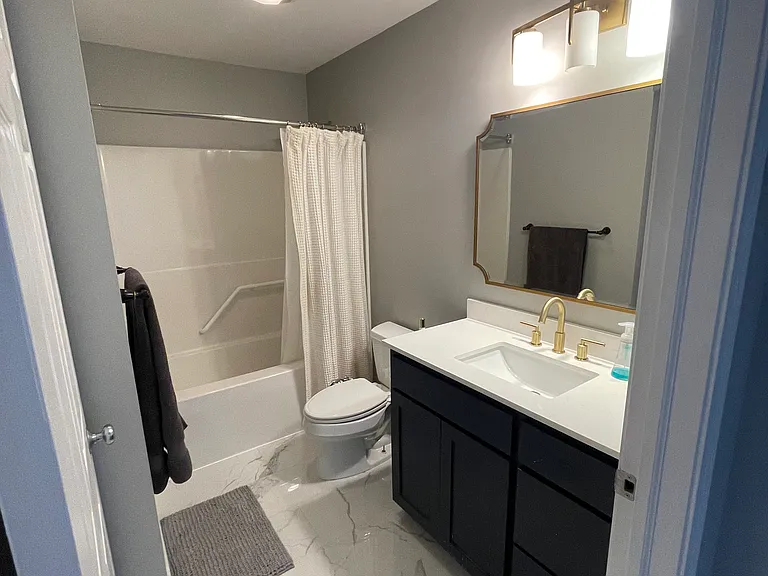 1708 Lydia Ct — Photo 11
