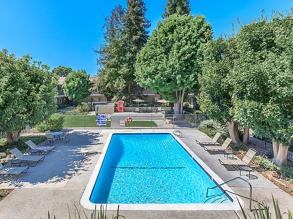 3rd image of 1241 Petit Ave #210