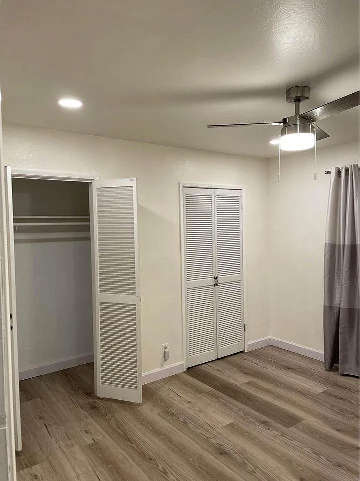 4 bed, 1293 sqft, $1,100 — Photo 2