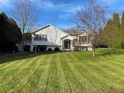 12708 Hickory Dr, Conneaut Lake, PA, 16316