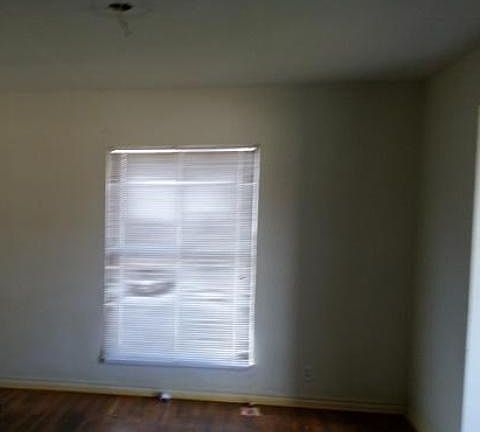 4th image of 2201 NW Dallas St