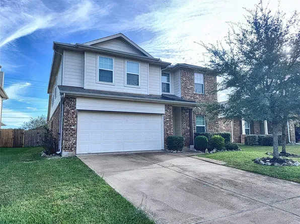 11009 Groveshire Dr, Texas City, TX 77591