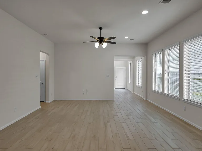 17446 Vino Vines Ln — Photo 10