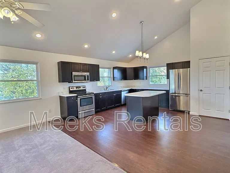 133 Hedrick Rd #12 — Photo 2