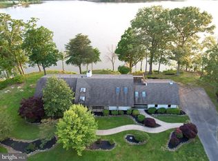 10108 3rd Point Rd, Chestertown, MD 21620