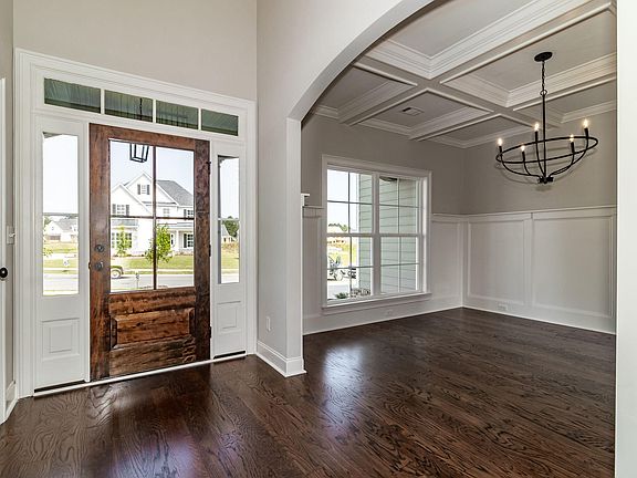 5th image of 3002 Rosewood Drive Drive