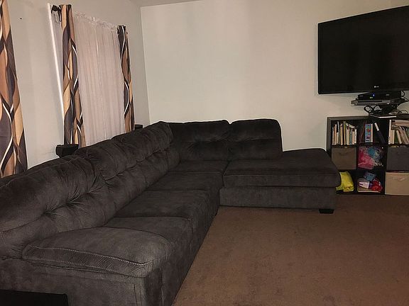 4th image of 15 Greenburgh Commons Way