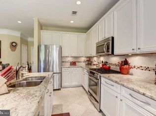 6571 Grange Ln UNIT 104, Alexandria, VA 22315