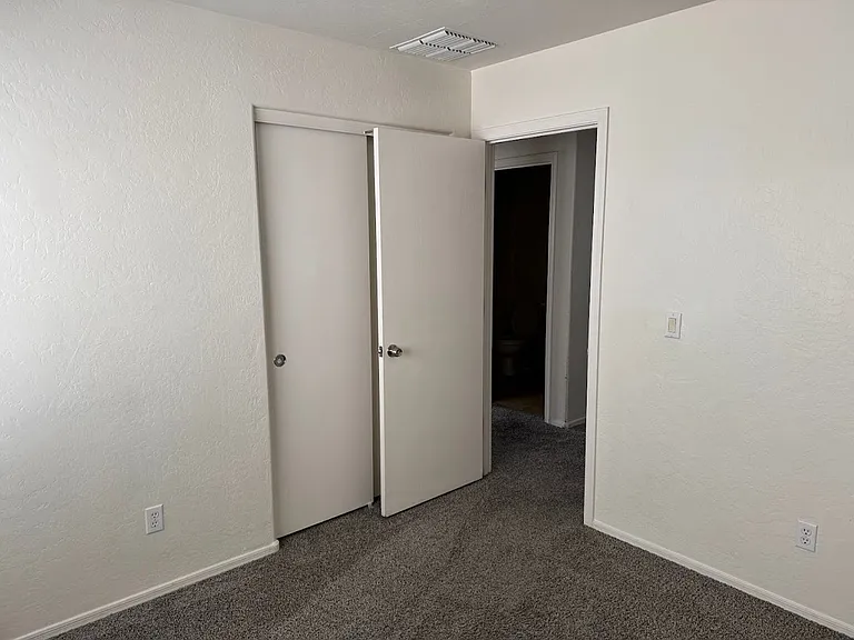 9820 W Heber Rd — Photo 10