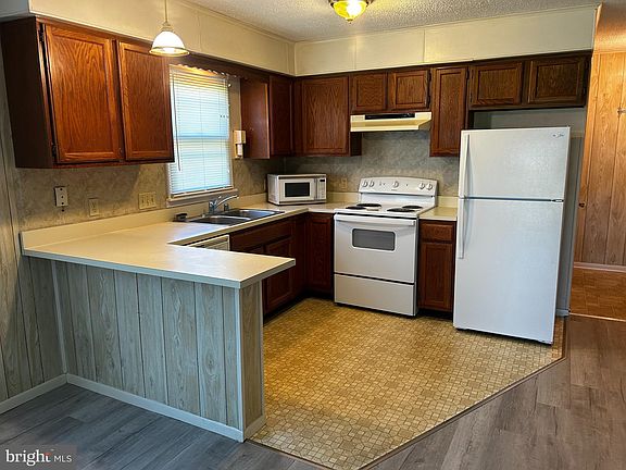 5th image of 33672 Briar Ct N #1D
