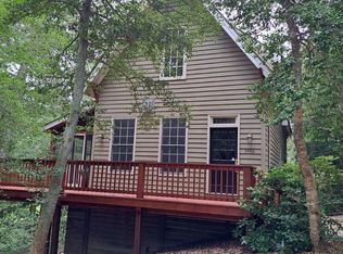 5490 Irvington Rd, White Stone, VA 22578