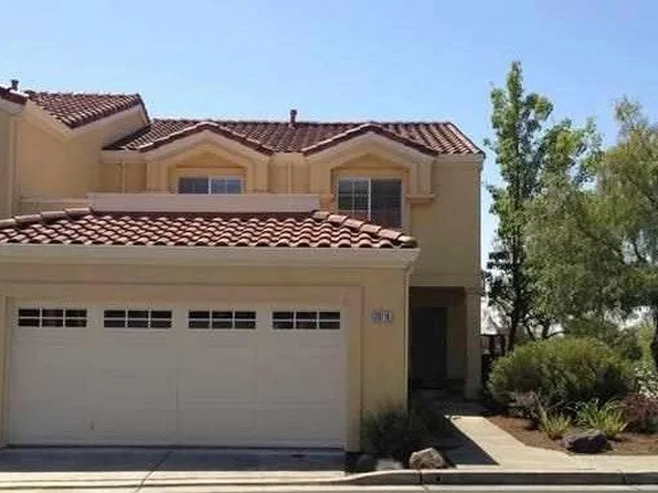 20119 Summercrest Dr, Castro Valley, CA 94552