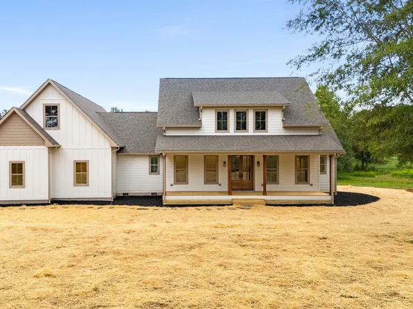 960 Johnson Rd, Columbus, NC 28722