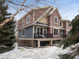 10737 Falling Water Ln UNIT A, Woodbury, MN 55129