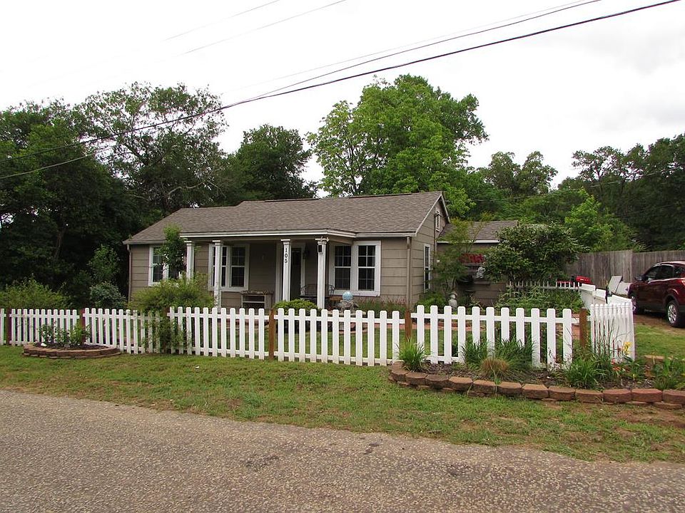 1st image of 105 Langham Ln
