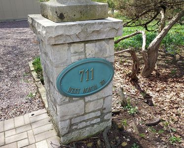 711 W Acacia ROAD, Glendale, WI, 53217