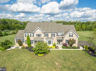 392 Old York Rd, Hamilton, NJ 08620