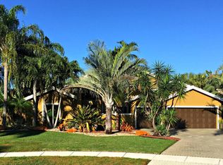 4515 N Barwick Ranch Cir, Delray Beach, FL 33445