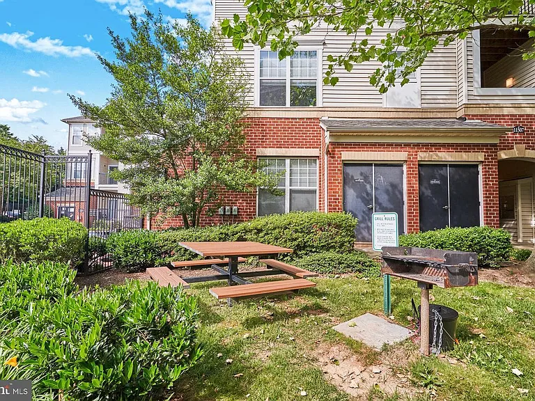 11381 Aristotle Dr #210 — Photo 26