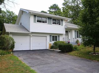 6 Highland Dr, Barnegat, NJ 08005