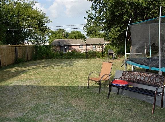 5th image of 7202 Brierfield Dr