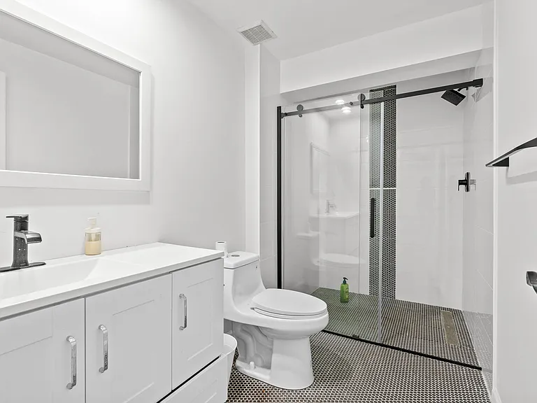 14216 Cervantes Ave — Photo 14