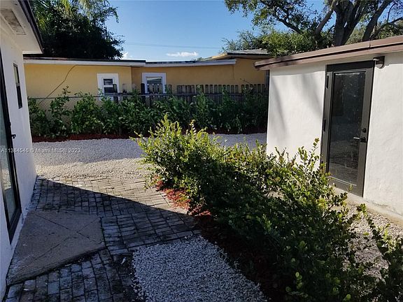 5th image of 1756 NW 94th St