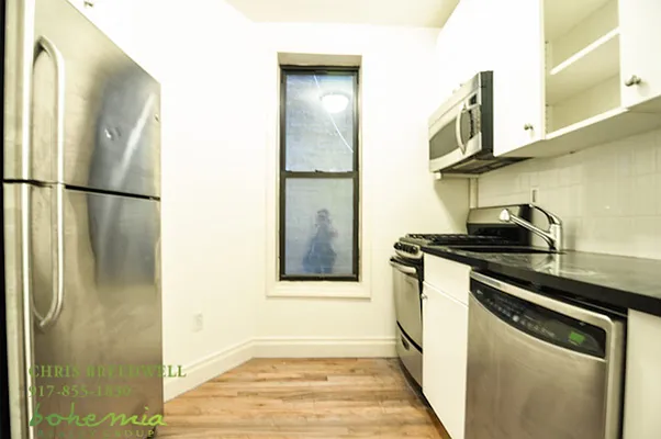 Rented by Bohemia Realty Group | media 22