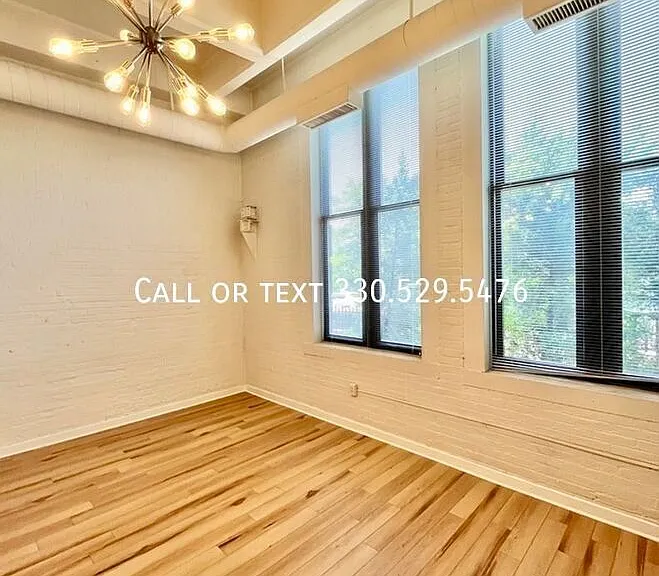 1133 W 9th Street — Photo 58