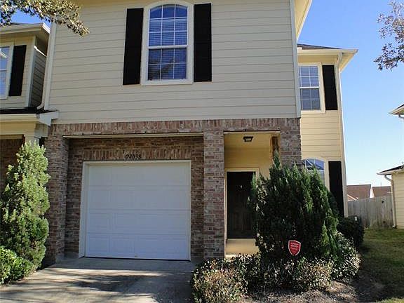 3rd image of 21038 Sun Creek Dr