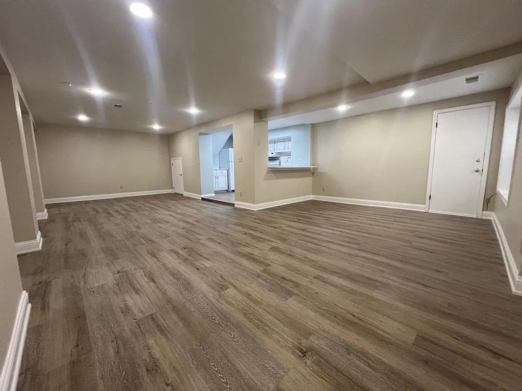1320 Barret Ave #5 — Photo 1
