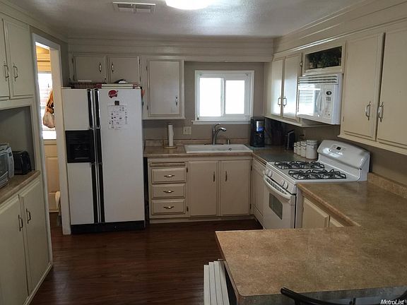5th image of 6224 Yucatan Ave
