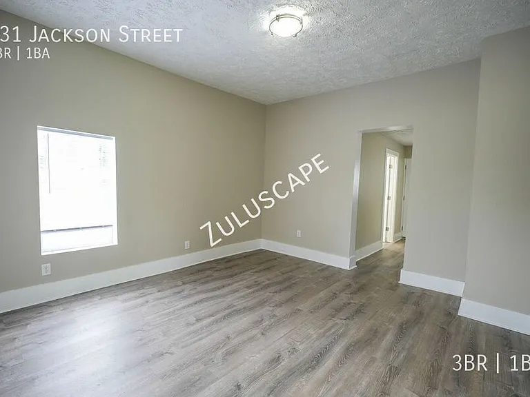 231 Jackson St — Photo 5