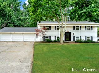1337 Heather Dr, Holland, MI 49423
