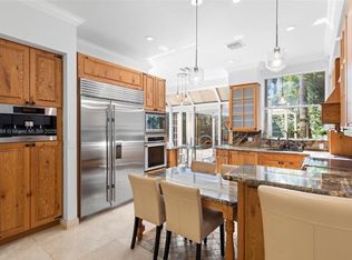 3780 NE 207th Ter, Aventura, FL 33180