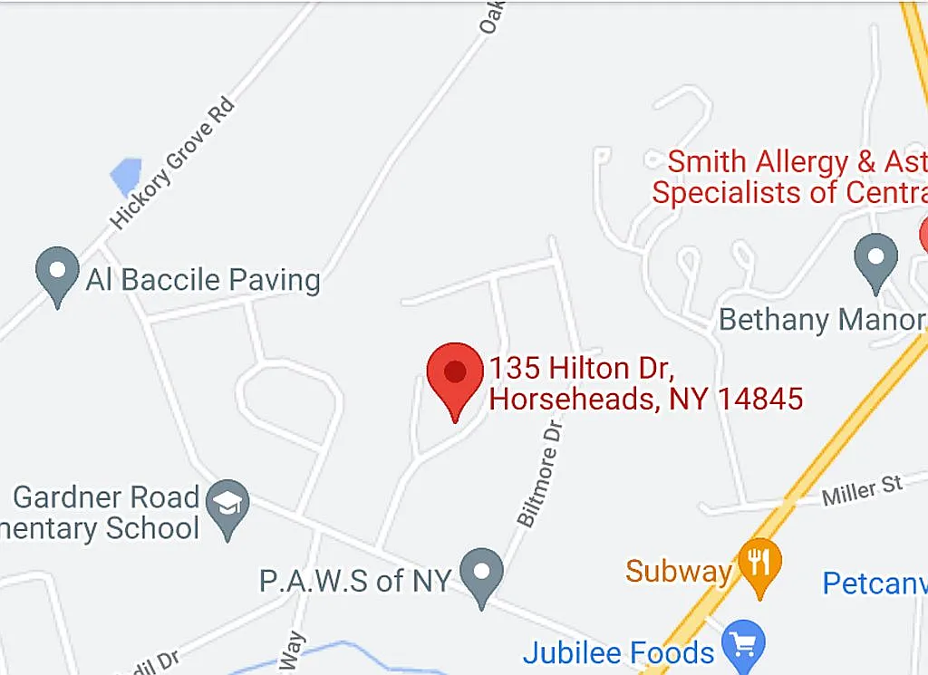 135 Hilton Dr photo 1