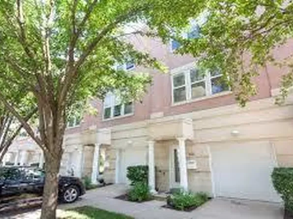 104 Belvidere Ave, Forest Park, IL 60130