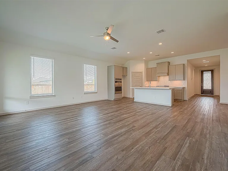 29326 Red Rocks Park Dr — Photo 25