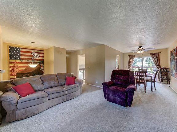 3rd image of 3477 Misty Creek Dr