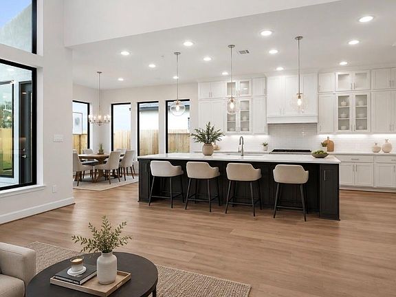 2nd image of 8915 Orchard Cv