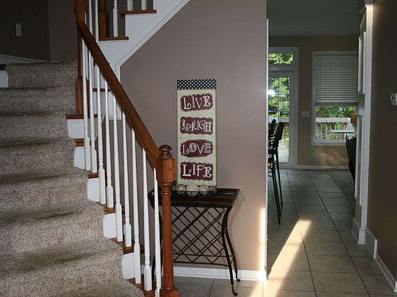 5th image of 415 Eutreva Dr