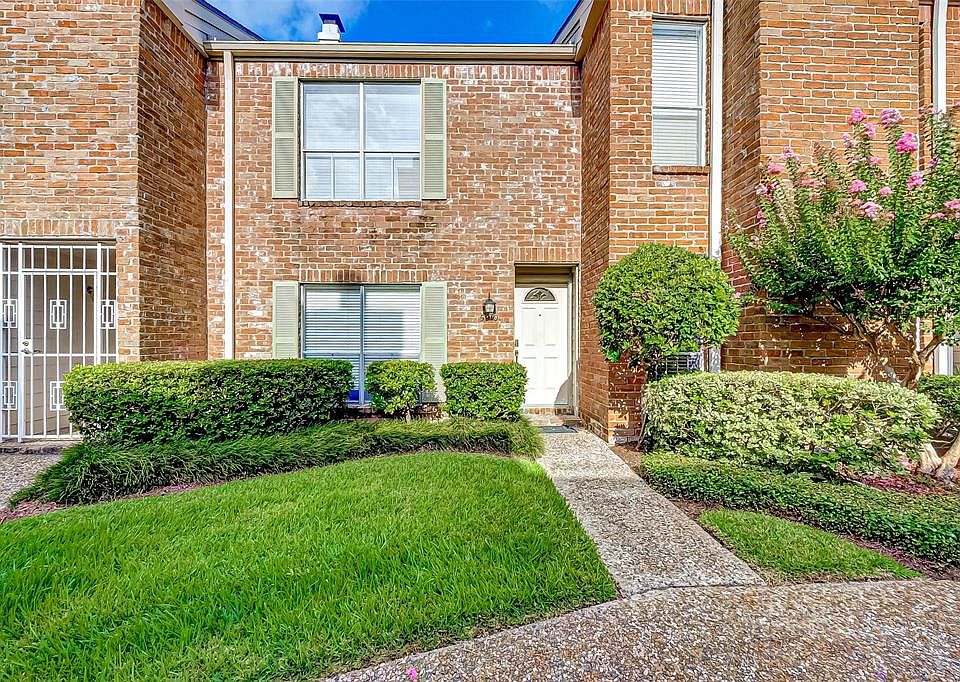 1st image of 5910 Woodway Place Ct