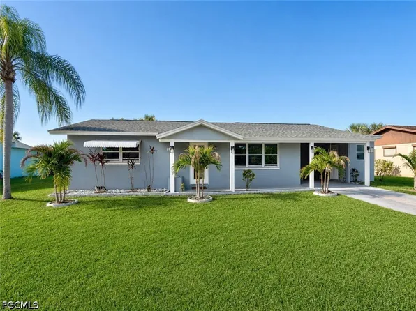 1314 Farmdale St, Lehigh Acres, FL 33936