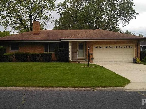 2nd image of 510 W Clybourn Ct