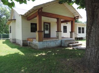 310 N Ash St, Spiro, OK 74959