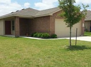 200 Foxglove Dr, Hutto, TX 78634