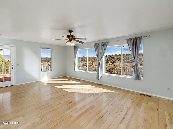 4th image of 5575 E Palisades Pl