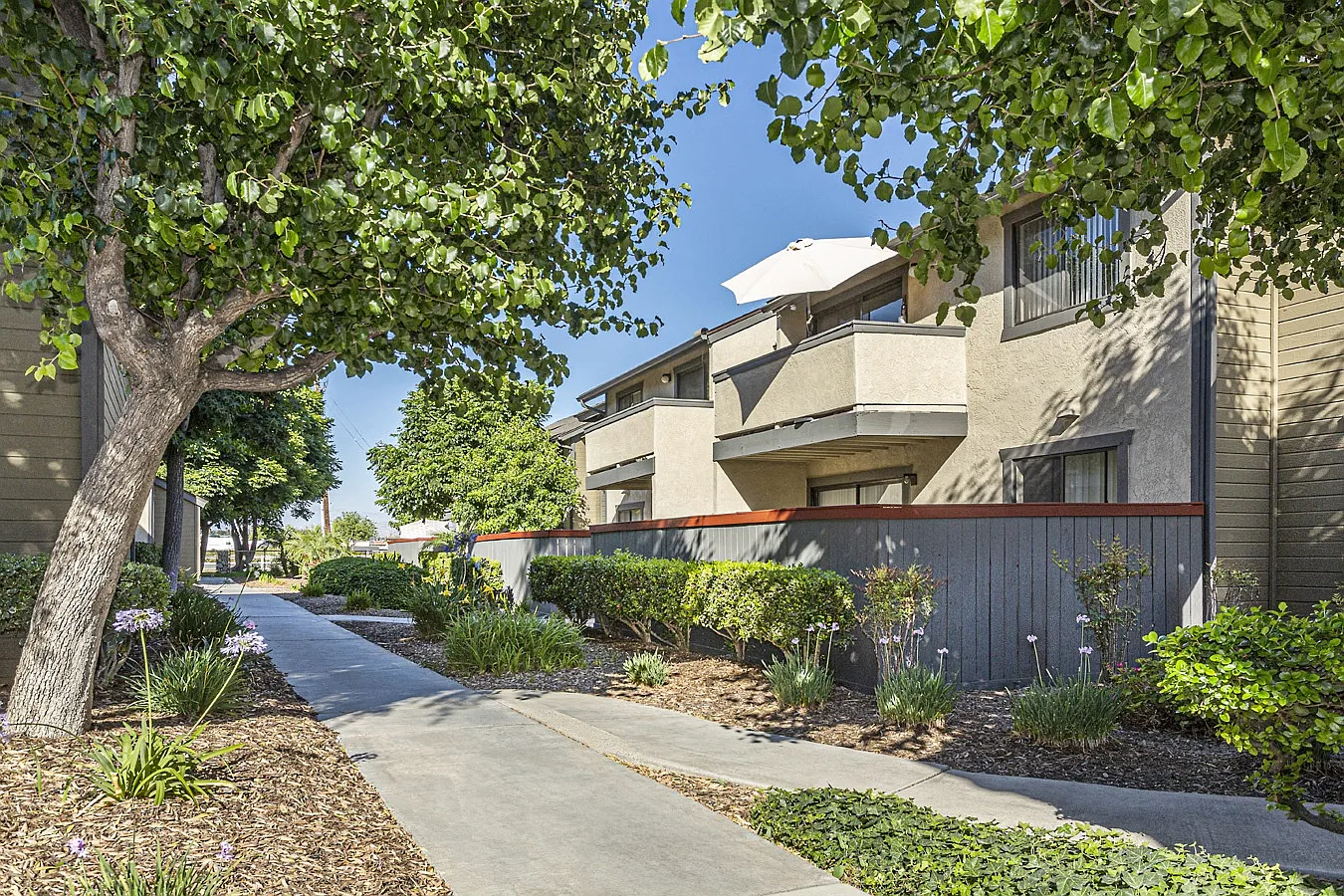 Stonegate Apartments — Photo 3